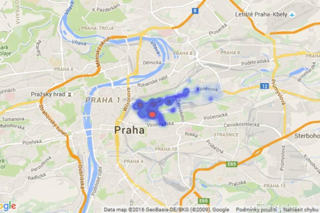 Room In Apartment Prague 3 Ngoại thất bức ảnh